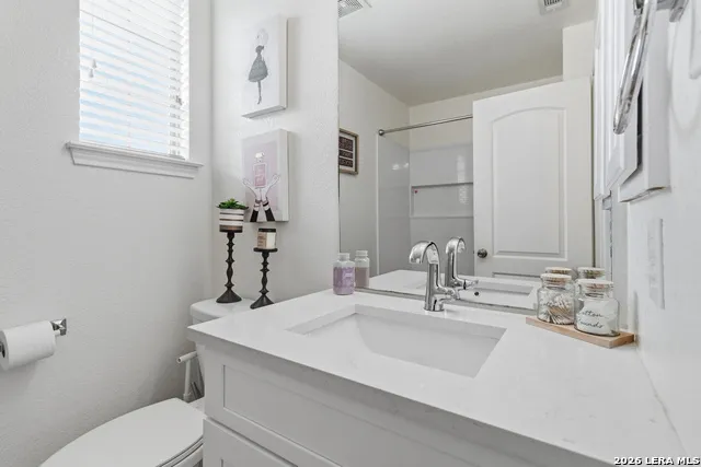 23435 WOODLAWN RDG San Antonio, TX 78259