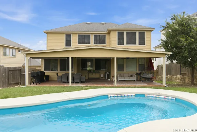 23435 WOODLAWN RDG San Antonio, TX 78259