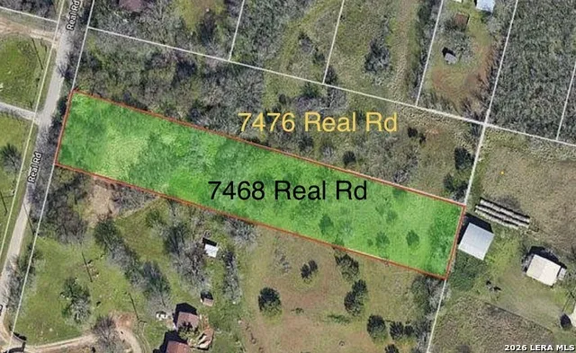 7476 real China Grove, TX 78263