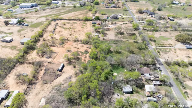 7476 real China Grove, TX 78263