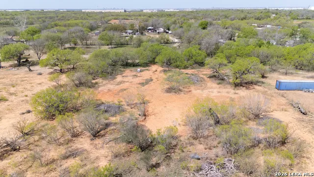 7476 real China Grove, TX 78263