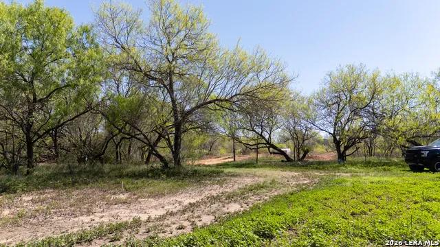 7468 Real China Grove, TX 78263