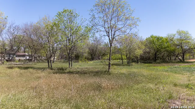 7468 Real China Grove, TX 78263