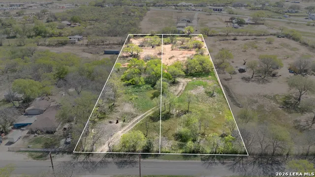 7468 Real China Grove, TX 78263