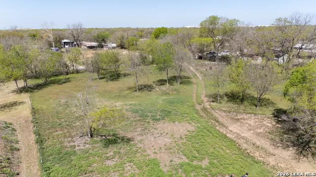 7468 Real China Grove, TX 78263