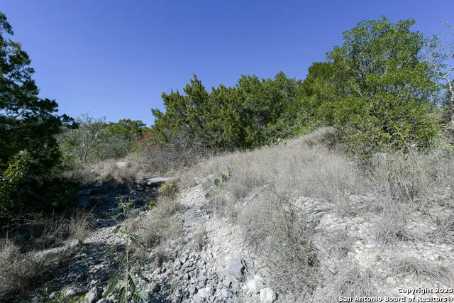 11304 Condor Pass Helotes, TX 78023