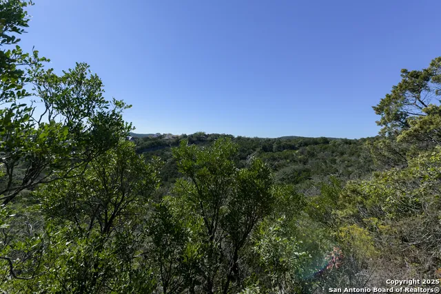 11266 Condor Pass Helotes, TX 78023
