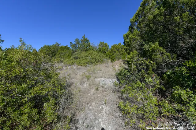 11266 Condor Pass Helotes, TX 78023