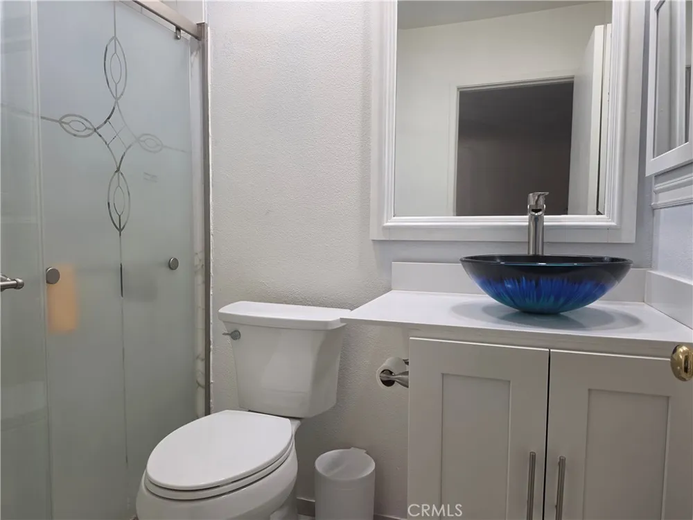 1915 W Stockwell Compton, CA 90222