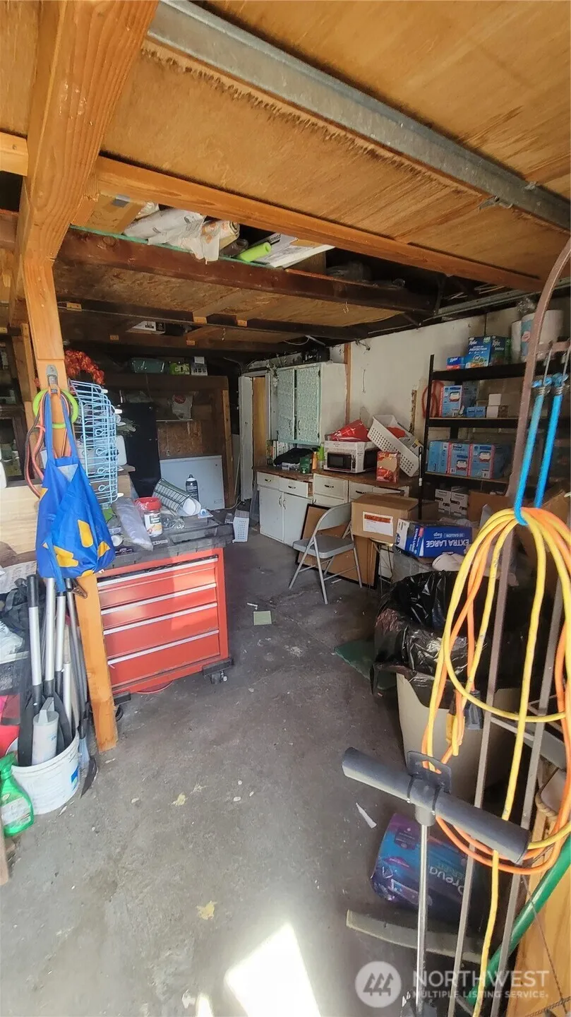 9411 356th Street S McKenna, WA 98558