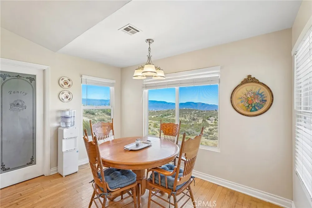 41577 Rolling Hills Aguanga, CA 92536