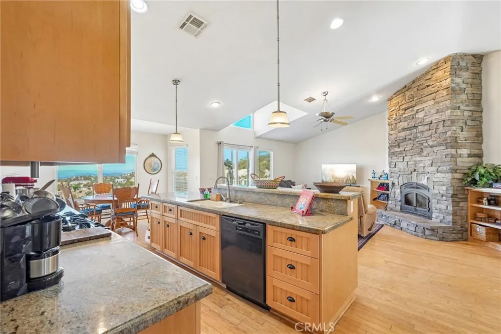 41577 Rolling Hills Aguanga, CA 92536