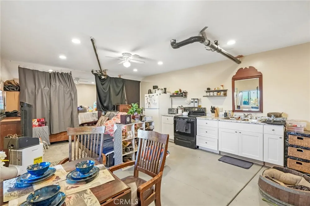 41577 Rolling Hills Aguanga, CA 92536