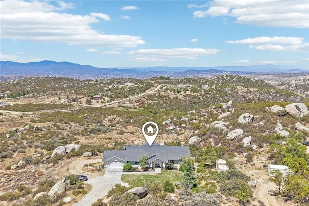 41577 Rolling Hills Aguanga, CA 92536