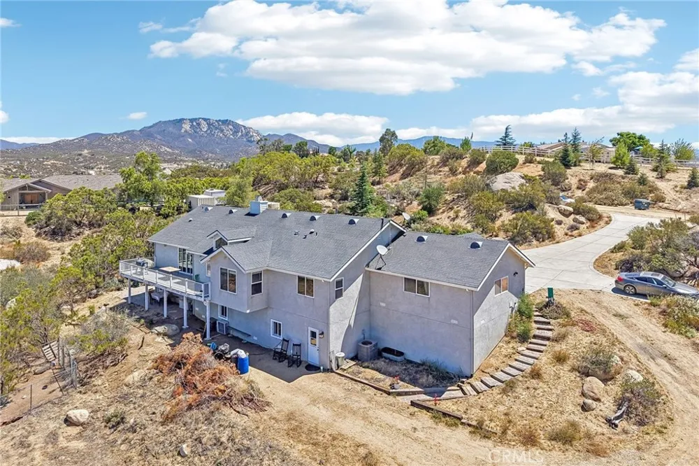 41577 Rolling Hills Aguanga, CA 92536