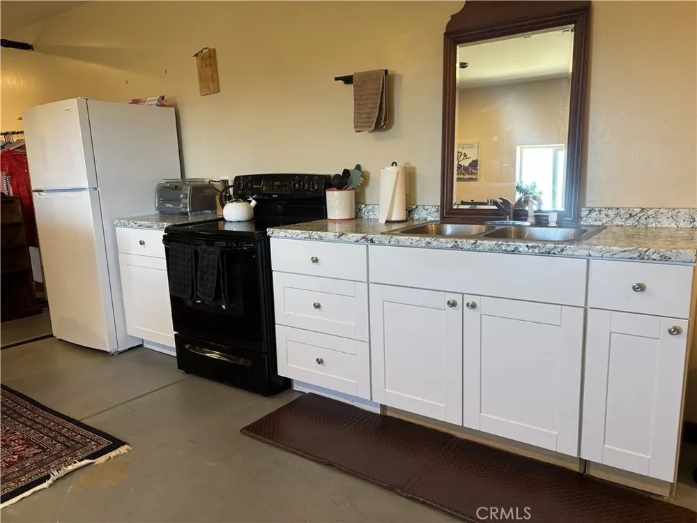 41577 Rolling Hills Aguanga, CA 92536
