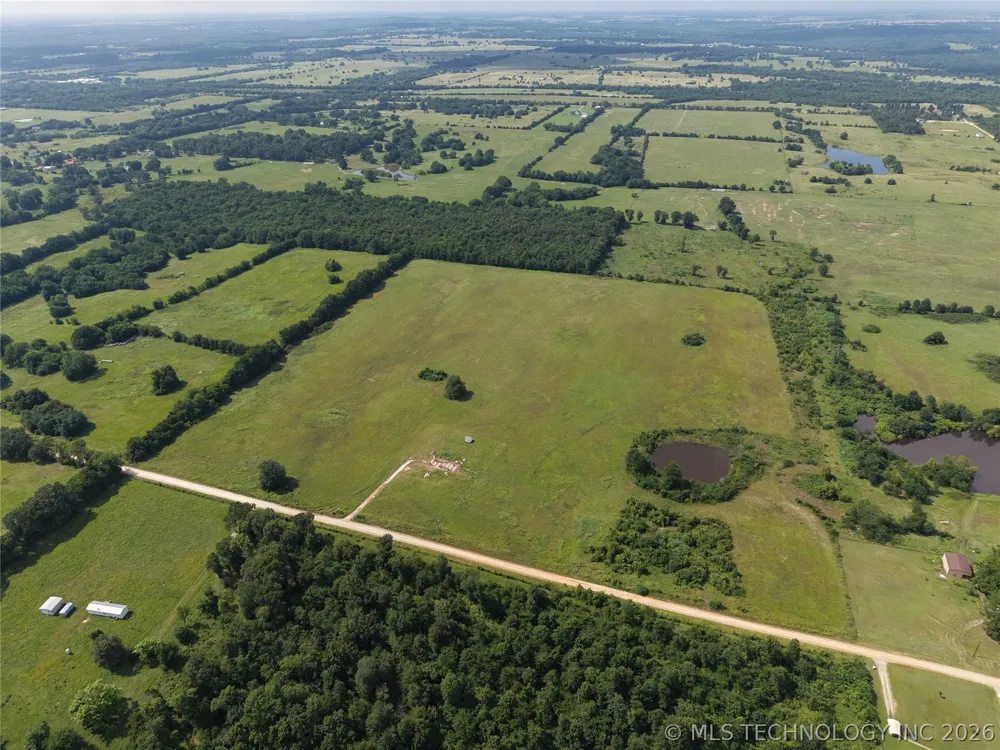 1673 Rock Creek Road Bokchito, OK 74726