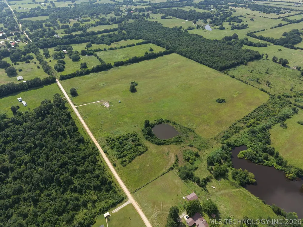 1673 Rock Creek Road Bokchito, OK 74726