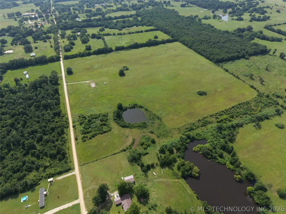 1673 Rock Creek Road Bokchito, OK 74726