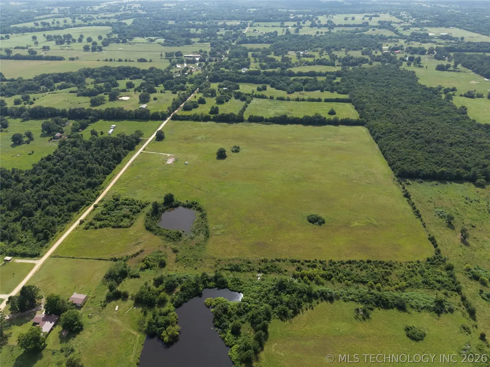 1673 Rock Creek Road Bokchito, OK 74726