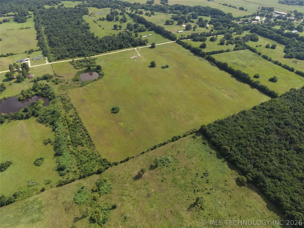 1673 Rock Creek Road Bokchito, OK 74726