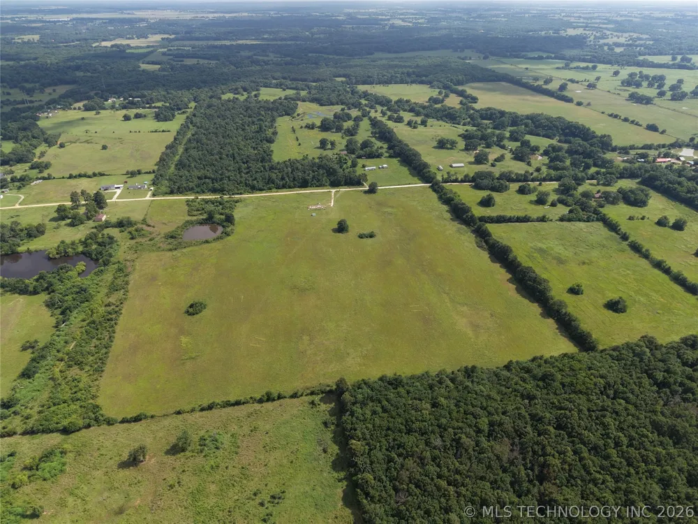 1673 Rock Creek Road Bokchito, OK 74726