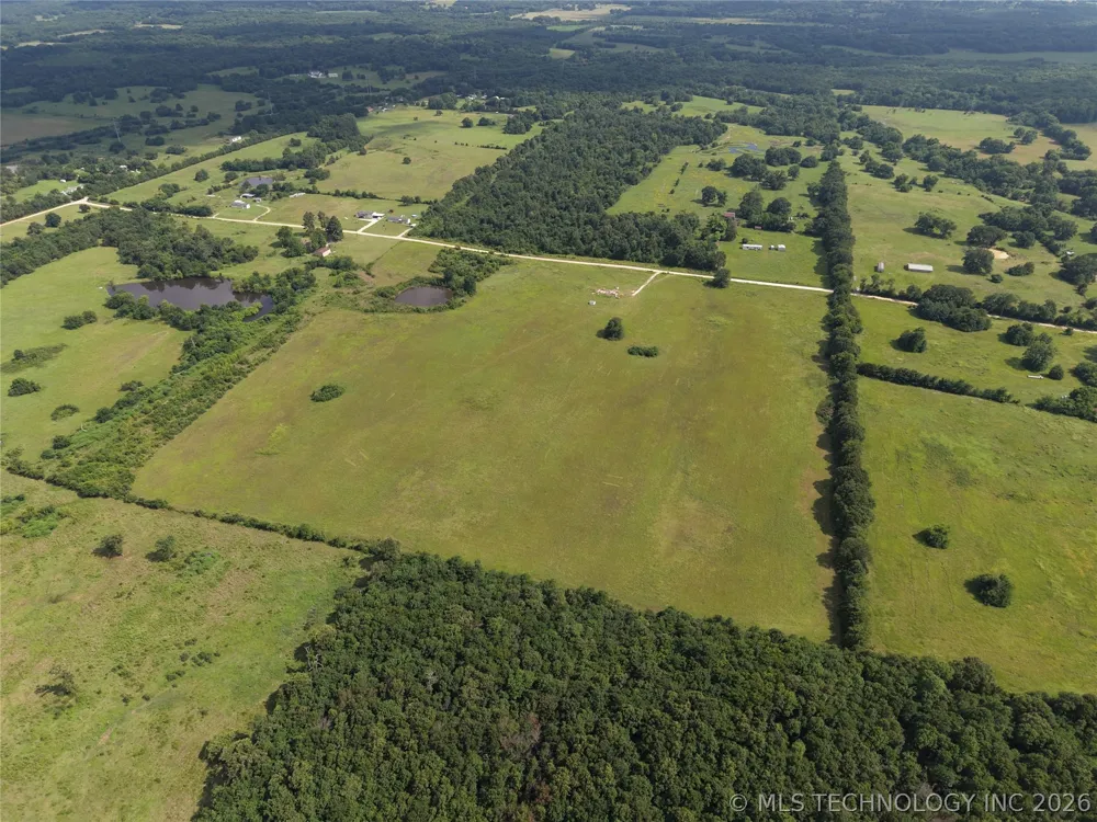 1673 Rock Creek Road Bokchito, OK 74726