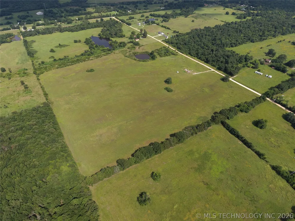 1673 Rock Creek Road Bokchito, OK 74726