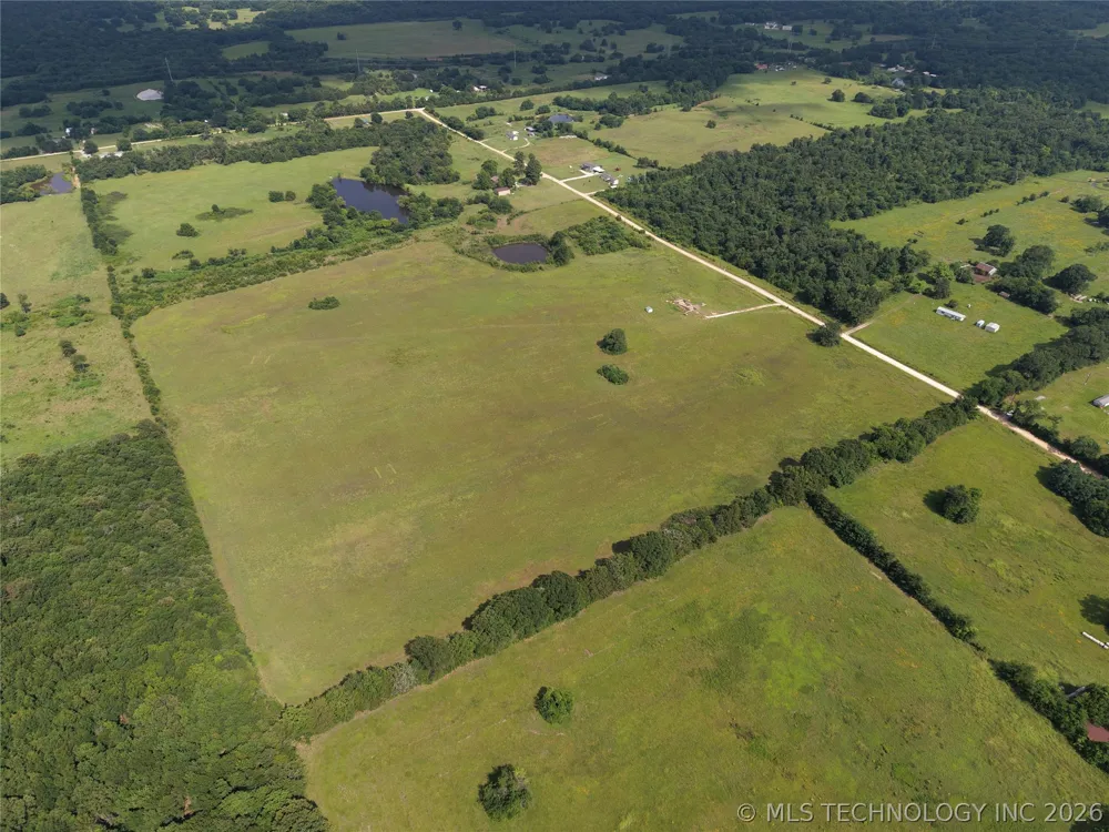 1673 Rock Creek Road Bokchito, OK 74726
