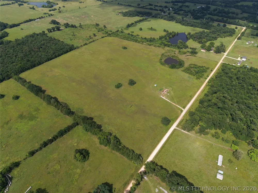 1673 Rock Creek Road Bokchito, OK 74726