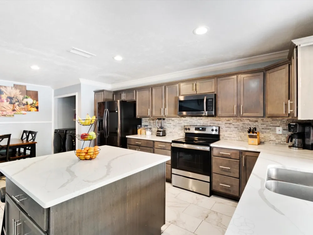 7232 Long Canyon Trail Dallas, TX 75249