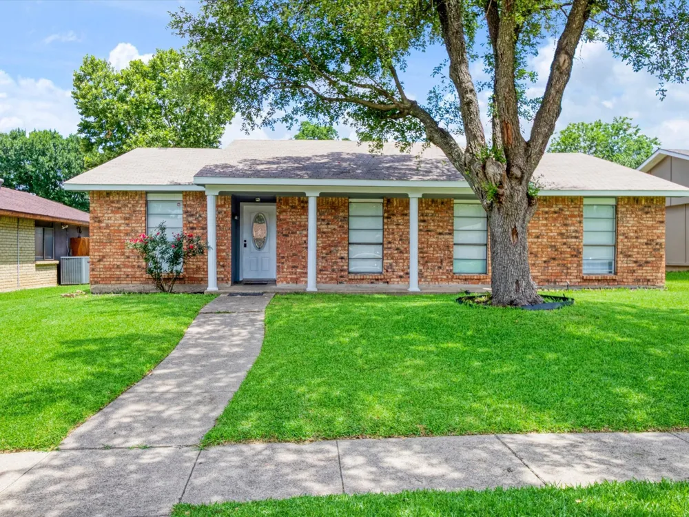 7232 Long Canyon Trail Dallas, TX 75249