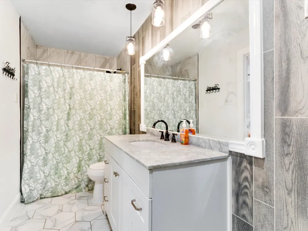 7232 Long Canyon Trail Dallas, TX 75249