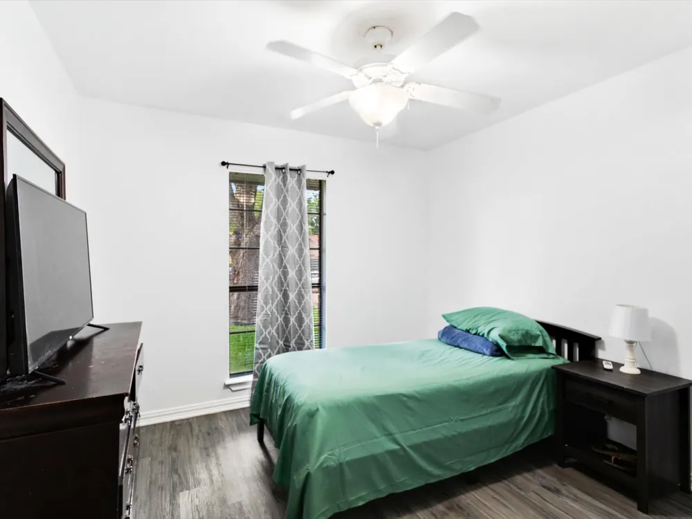 7232 Long Canyon Trail Dallas, TX 75249