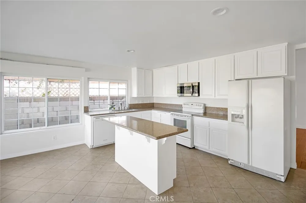 19209 Sheryl Avenue Cerritos, CA 90703