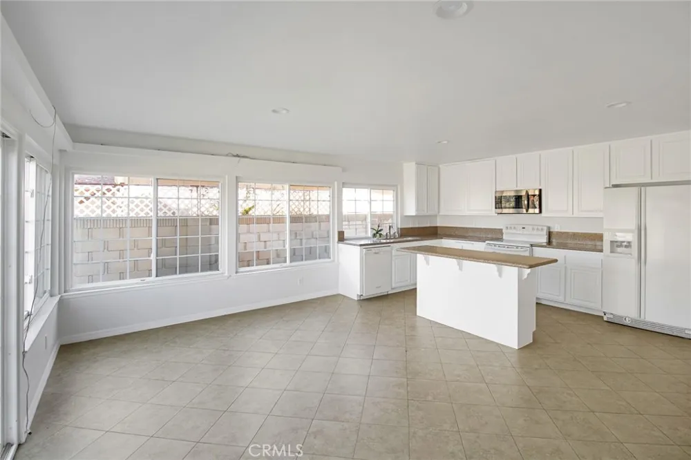 19209 Sheryl Avenue Cerritos, CA 90703