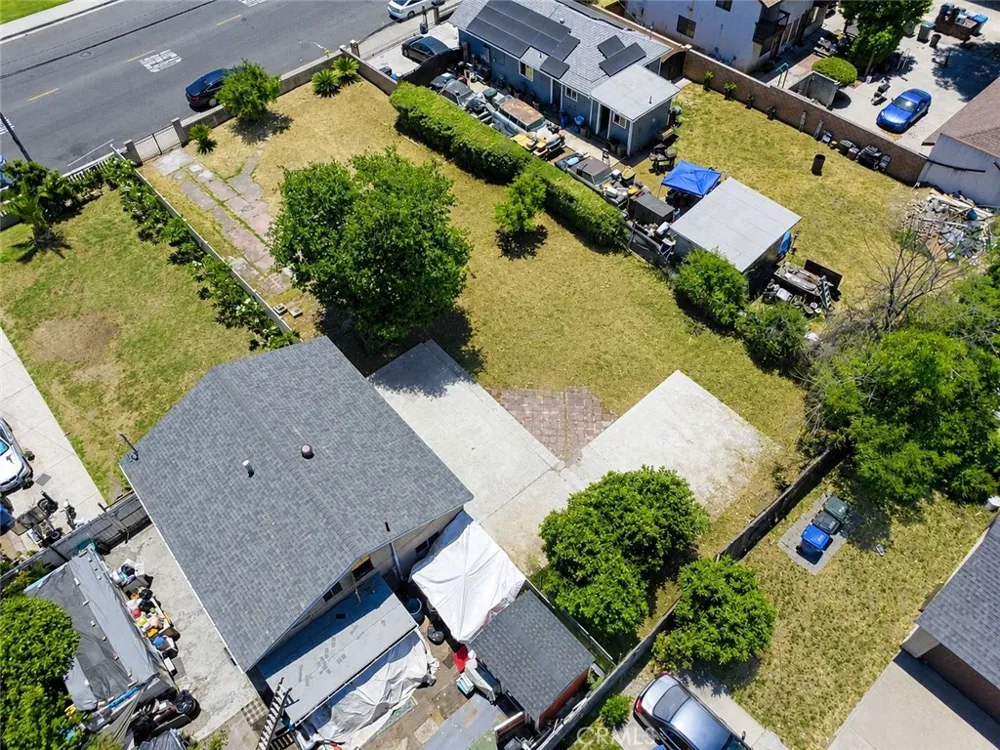 949 W Grand Ave Pomona, CA 91766