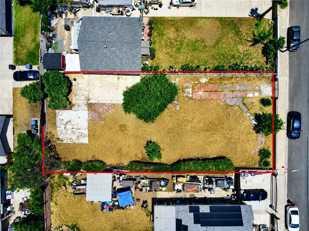 949 W Grand Ave Pomona, CA 91766