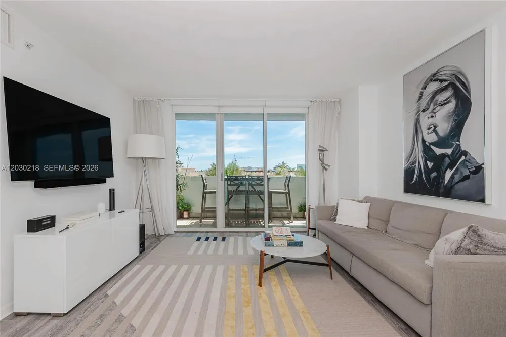 90 Alton Rd #607 Miami Beach, FL 33139