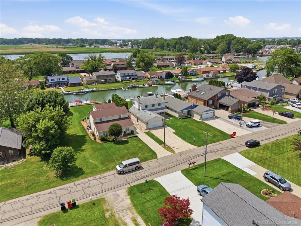 39375 E. Archer Street Harrison Charter Township, MI 48045