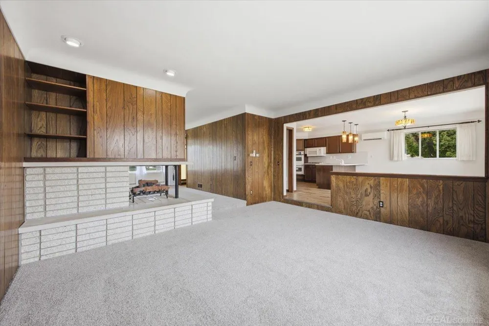 39375 E. Archer Street Harrison Charter Township, MI 48045