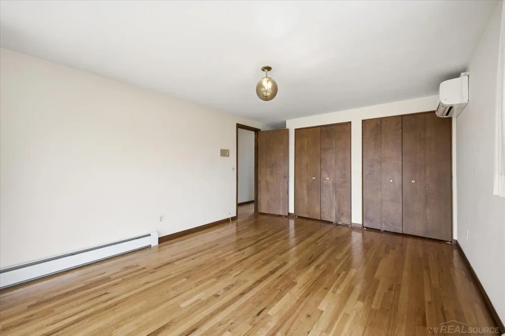 39375 E. Archer Street Harrison Charter Township, MI 48045