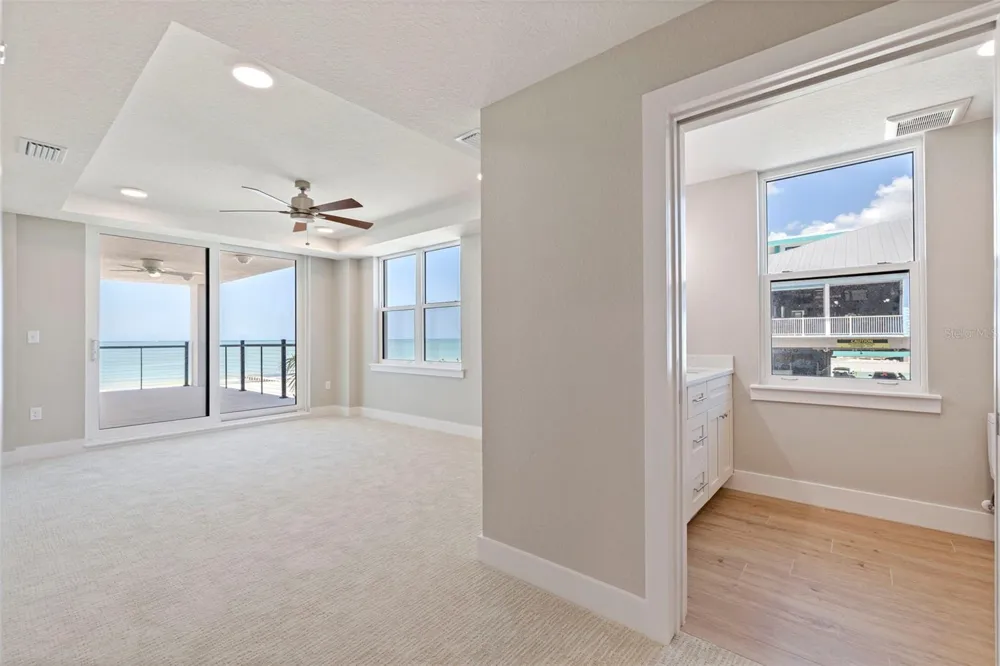 14048 GULF BOULEVARD #201 Madeira Beach, FL 33708