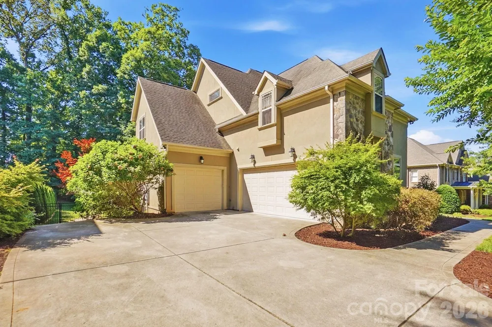 13302 Bally Bunnion Way Davidson, NC 28036