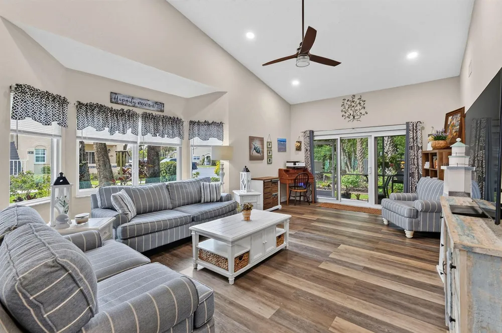 1646 SE Green Acres Circle #F101 Port St. Lucie, FL 34952