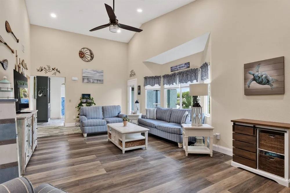 1646 SE Green Acres Circle #F101 Port St. Lucie, FL 34952