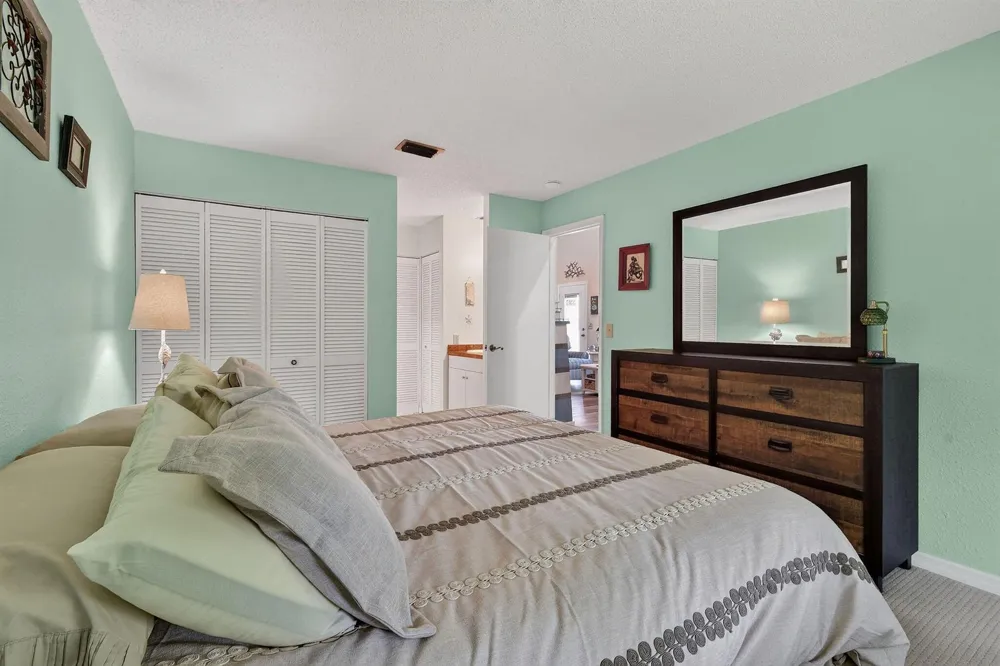 1646 SE Green Acres Circle #F101 Port St. Lucie, FL 34952