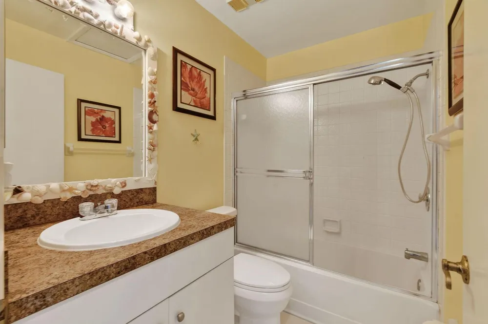 1646 SE Green Acres Circle #F101 Port St. Lucie, FL 34952