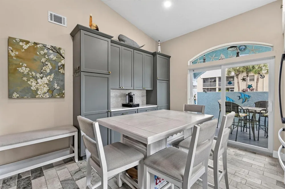 1646 SE Green Acres Circle #F101 Port St. Lucie, FL 34952