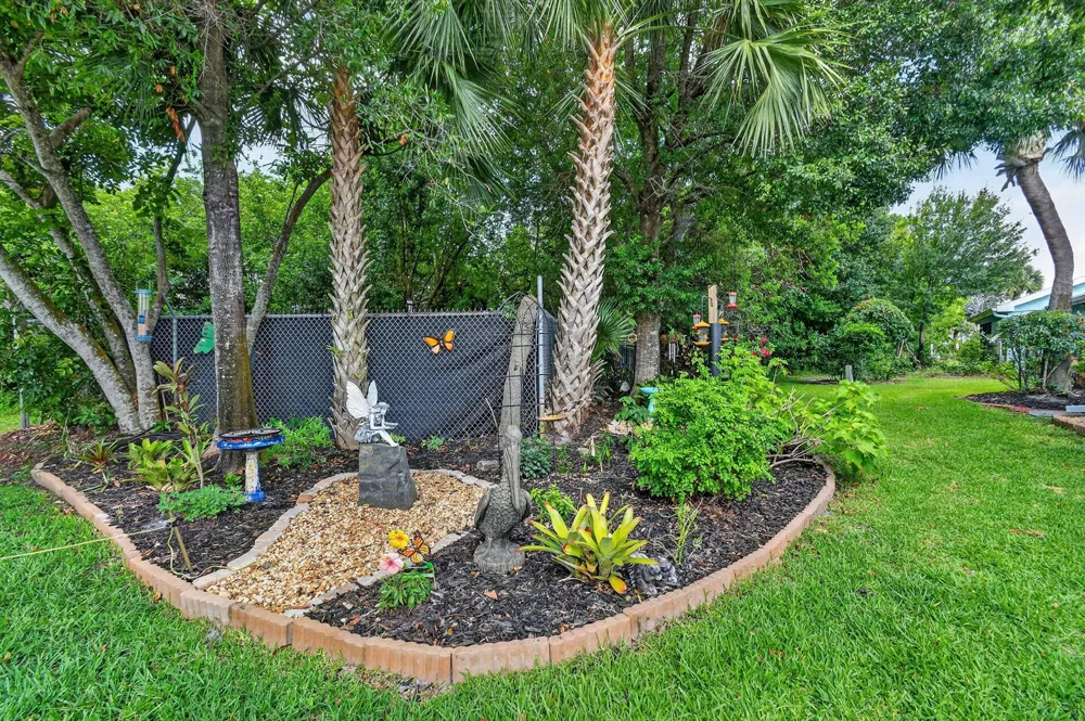 1646 SE Green Acres Circle #F101 Port St. Lucie, FL 34952